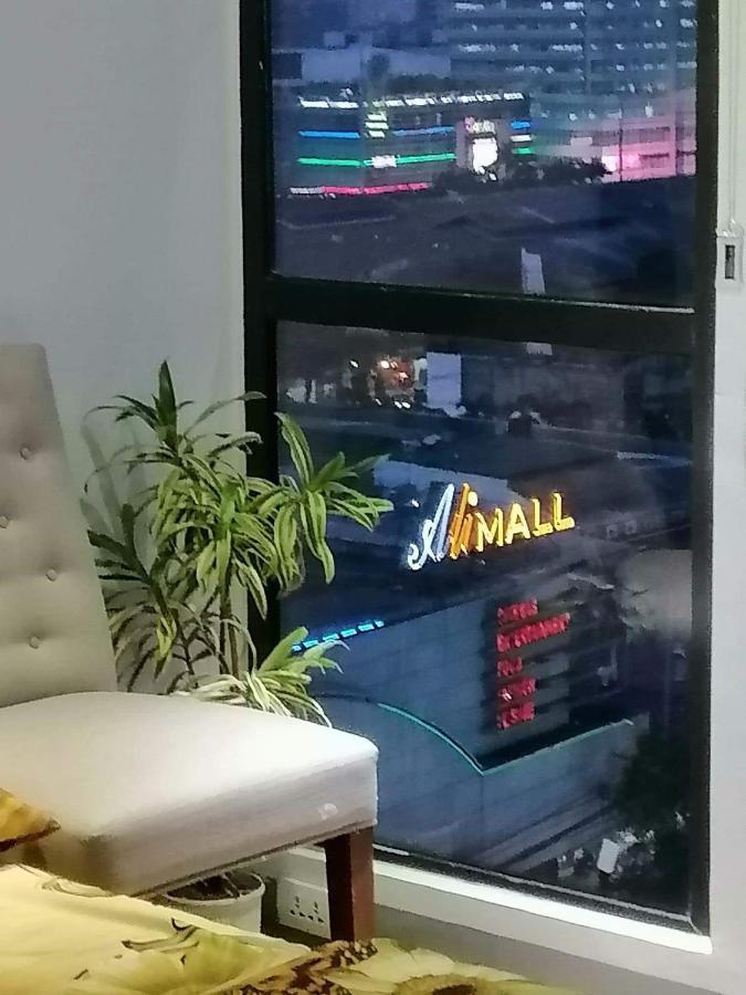 2 Bedroom Portovita Tower 12-A Манила Экстерьер фото